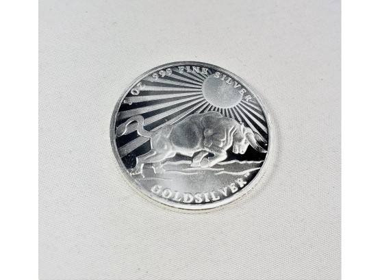 1 Oz  .999 Silver Round Atlas/bull Coin