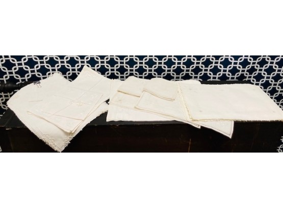 Large Off-White Vintage Linen/ Placemats/ Napkins Grouping