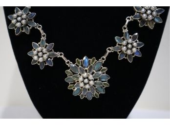 925 Sterling With Pearls And Blue/green Iridescent Stones Necklace 18.5'
