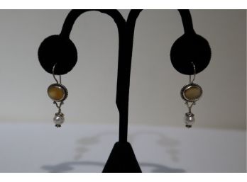 925 Sterling Thailand Pearl And Mother Of Pearl Earrings