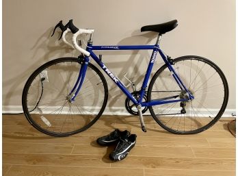 Trek 1000 (52cm) Road Bike With Clip Pedals & Size 39 Shoes