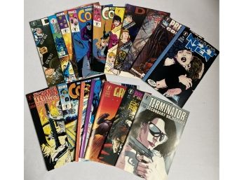 17  Dark Horse Comic Books, 90s