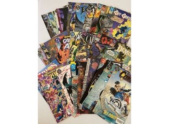 28  DC Comic Books, 90s