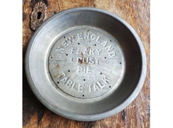 Vintage Table Talk New England Flaky Ceust Pie Metal Pan 10 Cents Deposit