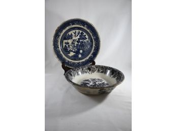 2 Decorative Porcelain Dishes, Blue Willow Pattern