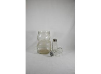Vintage Glass Skippy Jar And Salt/Pepper Shakers