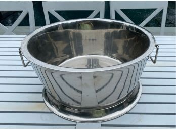 Double-Wall Stainless Steel Beverage Tub