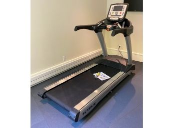 Like New True Treadmill Model Excel 900 - Retails For More Than $6,000