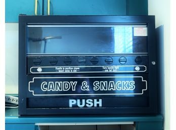 Coin Operated Candy And Snack Vending Machine