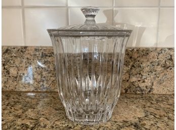 Beautiful Crystal Snack Jar With Lid