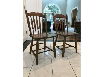 Pair Of Vintage UNION CITY Wooden Chairs