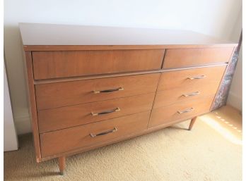 Vintage Mid-century Modern Dresser With 6 Drawers