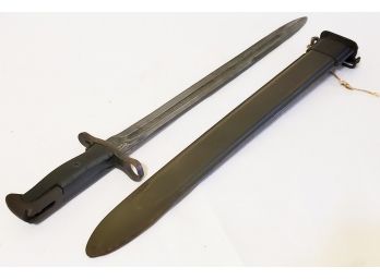 Vintage 1943 WWII US Military UFH Bayonet & Black Leather Scabbard
