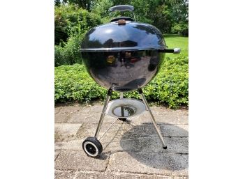 Weber Charcoal Outdoor Domed Lid Kettle Grill & Accessories