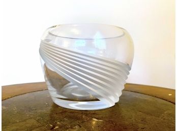 LENOX - Modern V Cut Frosted Swirled Lines Crystal Bowl