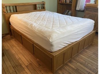 Platform Bed With Six Drawers