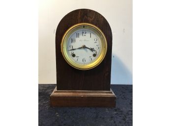 Great New Haven Mantle Clock