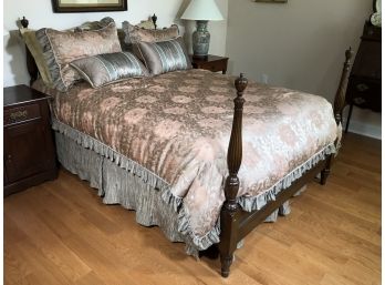 Fantastic Antique Full Size Bed With VERY Expensive VERA WANG Jardin Mattress  ALL BEDDING - All Complete !