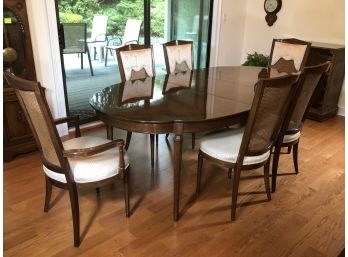 Beautiful Vintage Mahogany Dining Table With Three (3) Leaves - Excellent Condition With Full Set Of Pads