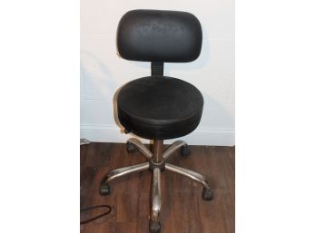 Rolling Chair - Black