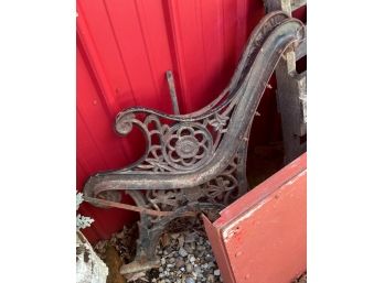 Fabulous Antiques Cast Iron Bench Ends For Making A Bench
