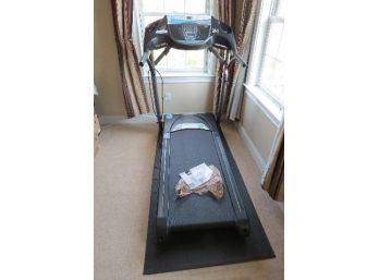 Horizon Club Series Treadmill With Rubber Mat - In Working Condition