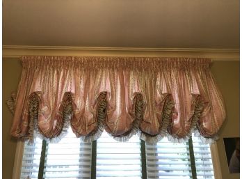 Girls Stationary Cotton Pink Balloon Shade With Coordinating Ruffle Trim - 62' Wide And Decorative Pillows