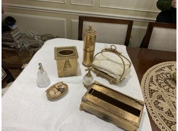 Elegant Gold Bathroom Collection