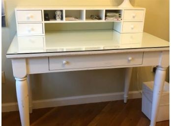 Pottery Barn White Pencil Drawer Desk With Removable 4 Drawer And Cubby Hutch.