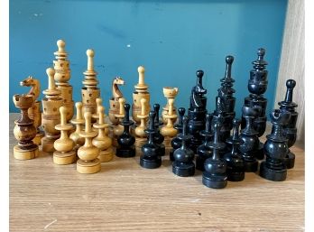 Vintage Wooden Chess Set In Box