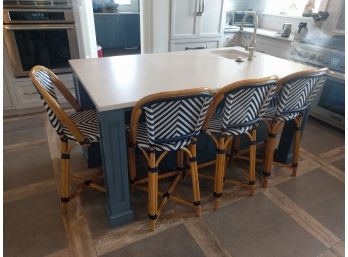 Beautiful Blue & White Kitchen / Island Counter Stool Set Of 4 By Williams Sonoma