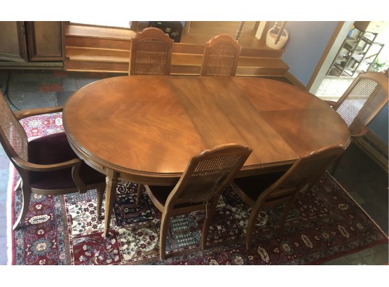 Drexel Dining Room Table With Six Chairs