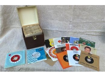 GROUPING 45 RECORDS FROM THE 60s To The 70s