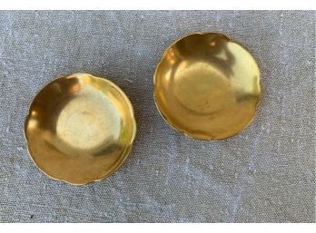 (2) SIDNEY T. CALLOWHILL GILT CERAMIC BOWLS WITH PETAL RIMS