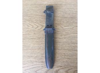 World War II Scabbard For US M8A1 Bayonet Fighting Knife. Please View Photos For Condition.