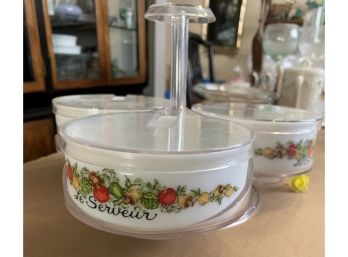 Floral Serving Unit With 3 Dishes