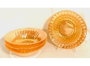 Set Of Pristine Vintage Mid Century Peach Lusterware Bowls By Fire-King (4ct)