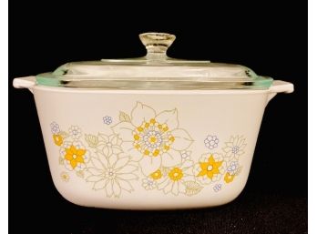 Vintage Floral Pattern Corningware 1.75 Quart Dish With Lid