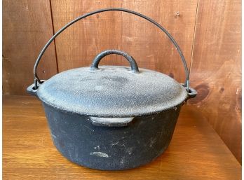 Vintage Cast Iron Cauldron/Camp Oven