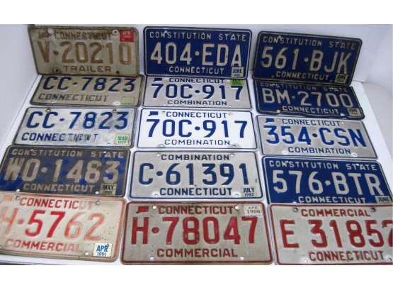 Lot Of Vintage Connecticut License Plates