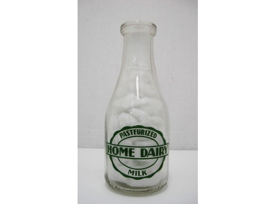 Super Rare Vintage Home Dairy Middletown Connecticut 1 Quart Milk Bottle
