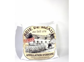 Brie De Meaux Au Last Cru - Printed Graphic Pillow