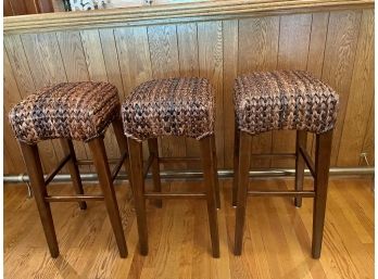 Three Seagrass Backless Bar Stools In Espresso