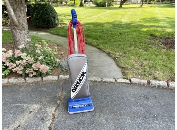 Oreck XL Commercial Upright Vacuum Cleaner, Model XL2100RHS