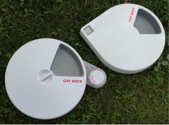 2 Cat Mate Automatic Cat Feeders - One Is The Cat Mate C500