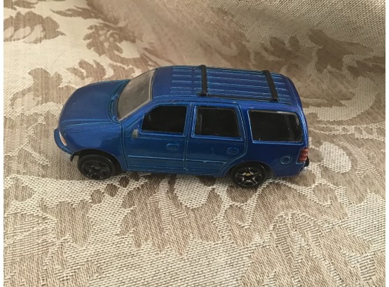 Ford Expedition Toy Vehicle 6021 - Lot #20