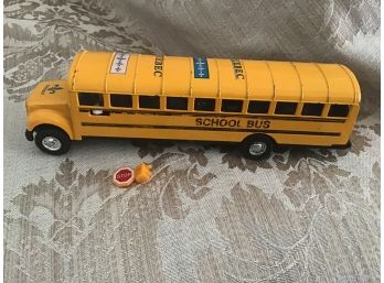 JUL Toy School Bus - Lot #23