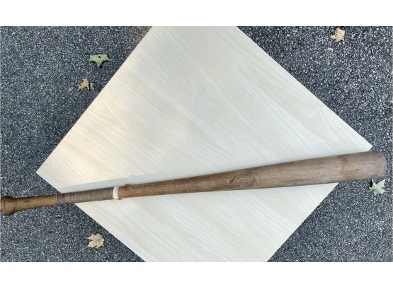 Vintage Louisville Slugger 125 HS Baseball Bat