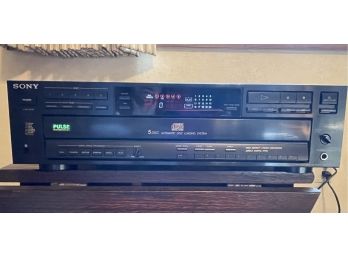 Sony Model CDP-C615 Compact Disc Player 5 Disc Automatic Loading System- Tested And Working