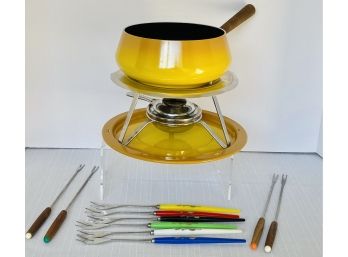 MCM Yellow 9 In. Fondue Set With Assorted Fondue Forks ( READ Description)